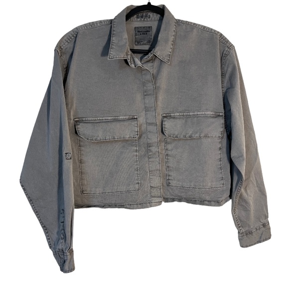 Abercrombie & Fitch Cropped Grey Shirt Jacket - Picture 1 of 2
